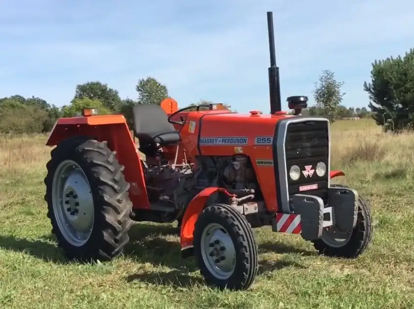 Ciągnik rolniczy MF 255